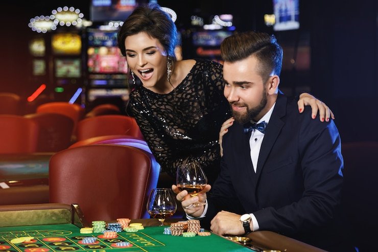 Pengalaman pengguna menikmati hiburan sports betting dan live casino di kdslot